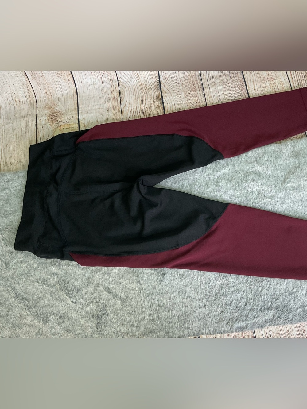 Pop Fit Colorblock Capri Leggings Size S - Picture 5 of 14